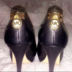 Michael Kors High Heels